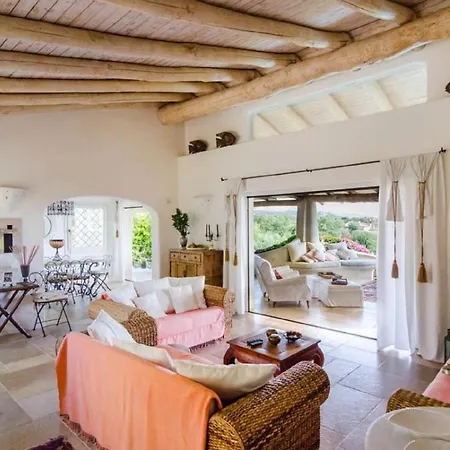 Villa Cala Di Volpe 펜션 산판탈레오