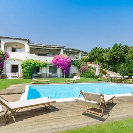 Villa Cala Di Volpe 산판탈레오
