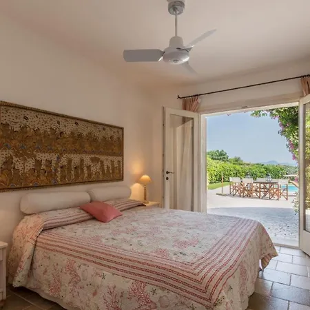 Villa Cala Di Volpe 펜션 산판탈레오